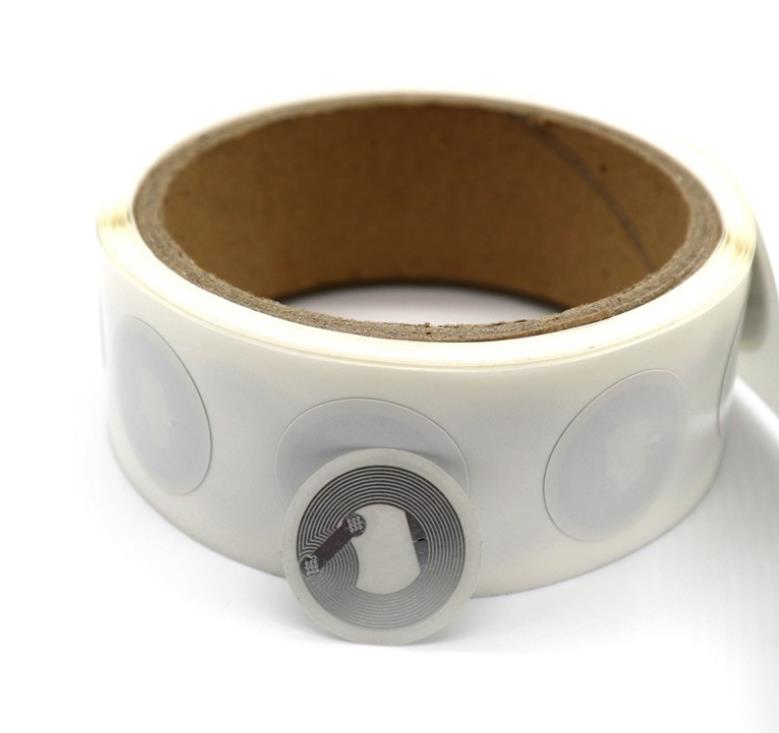 NFC標簽NTAG215芯片大容量存儲碰碰貼智能營銷互動標簽定制