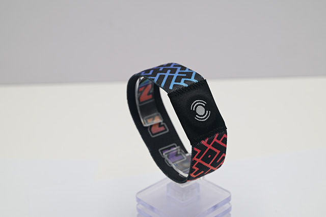 醫(yī)院就診卡為什么要選擇非接觸式滴膠卡 醫(yī)院就診卡為什么要選擇非接觸式滴膠卡