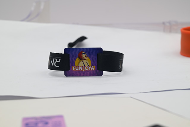 淺析可視卡可進(jìn)行改寫(xiě)電子往來(lái)港澳通行證及它的好處 淺析可視卡可進(jìn)行改寫(xiě)電子往來(lái)港澳通行證及它的好處